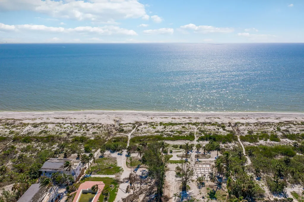 543 E Gulf Drive Sanibel FL 33957
