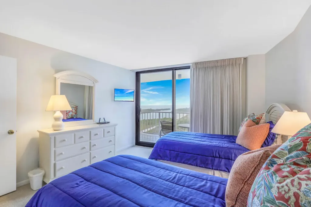 380 Seaview Court Marco Island FL 34145