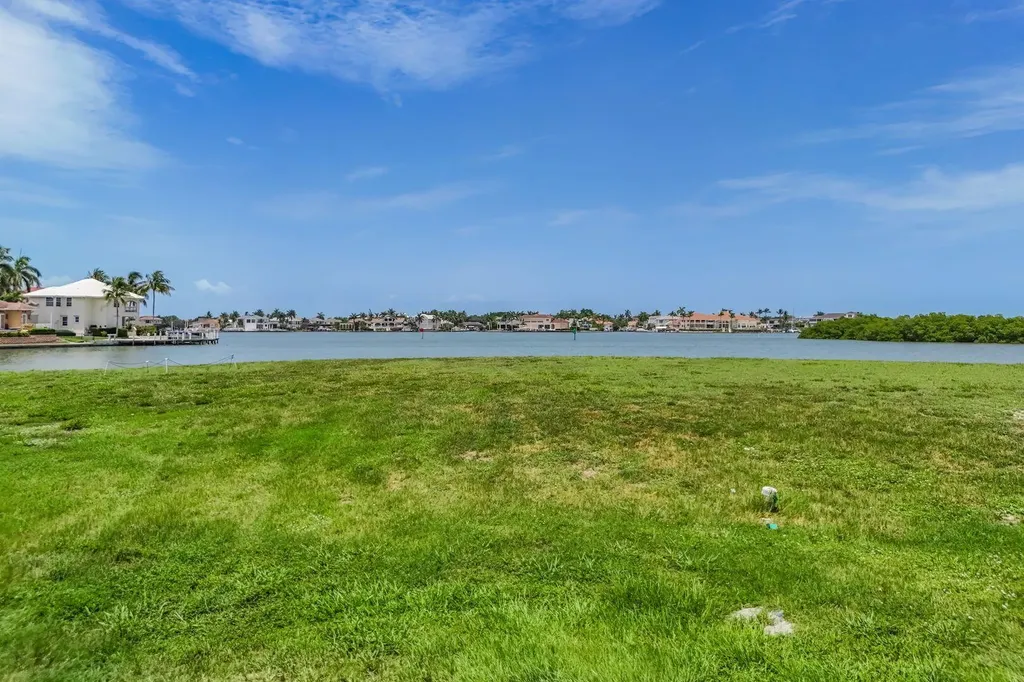 620 Rockport Court Marco Island FL 34145