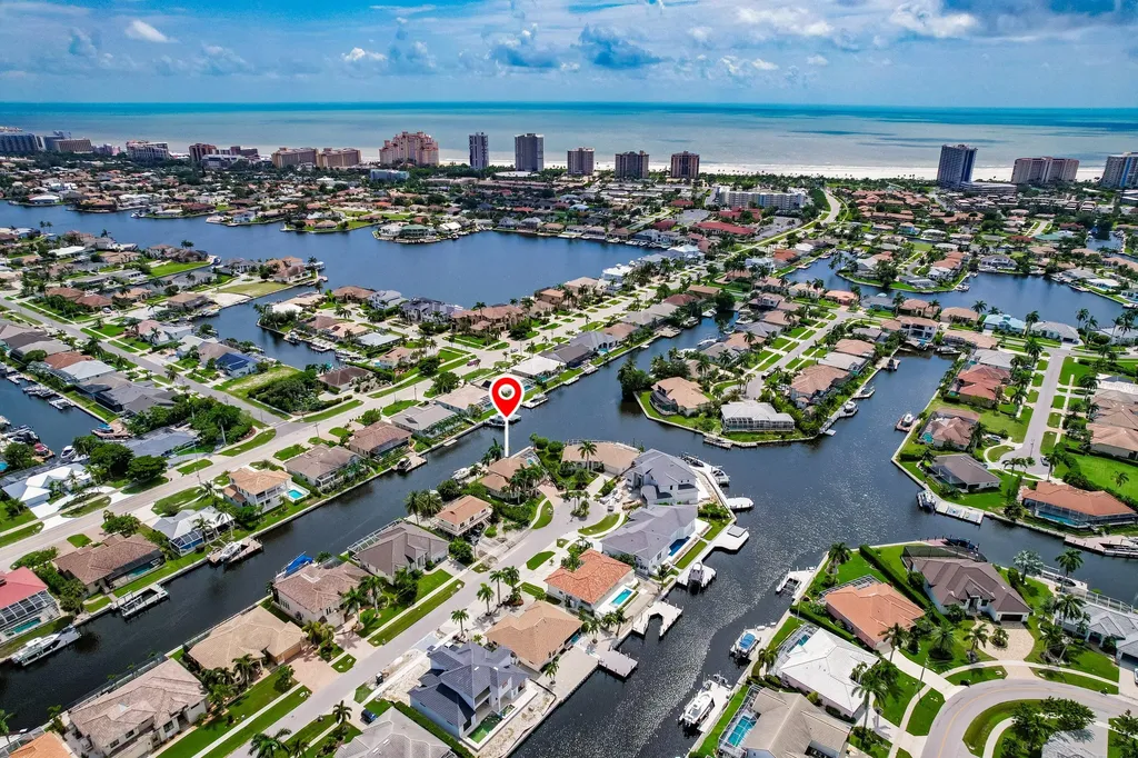 1045 Cottonwood Marco Island FL 34145