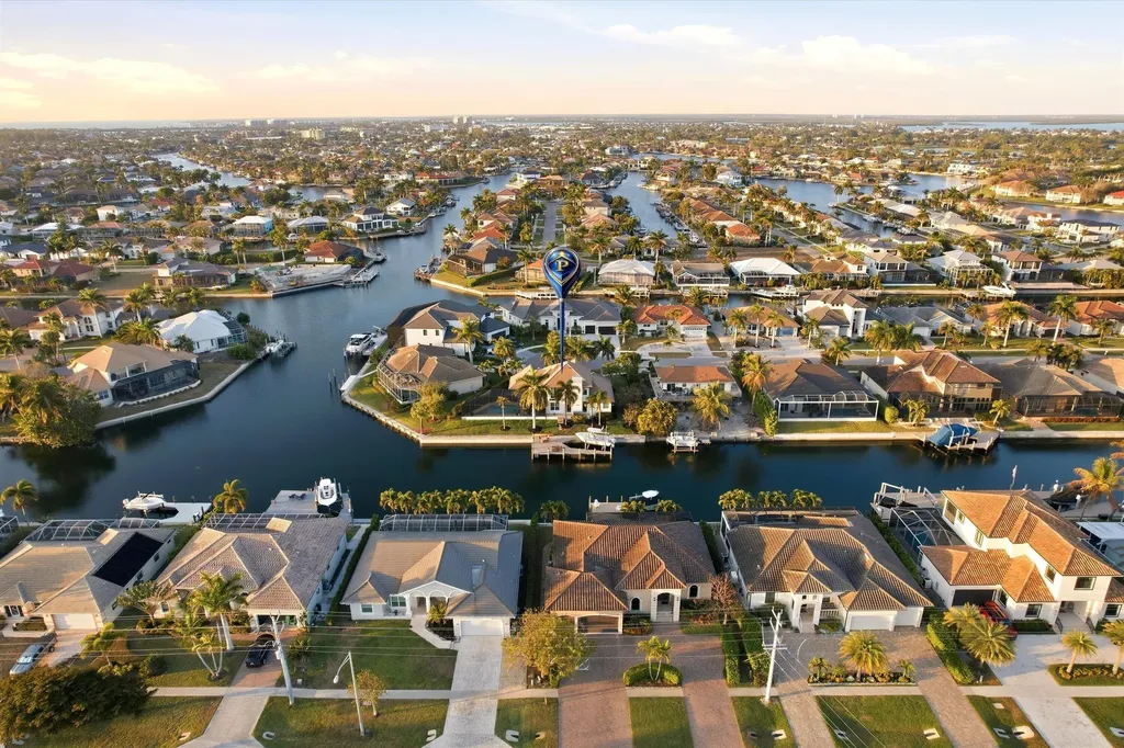 1045 Cottonwood Marco Island FL 34145