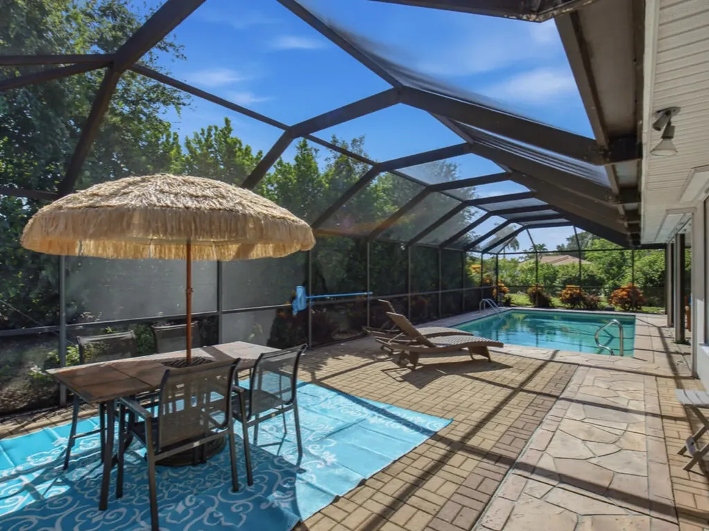 Marco Island FL, 2060 Sheffield Avenue