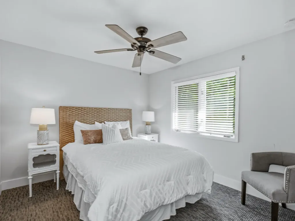 2060 Sheffield Avenue Marco Island FL 34145