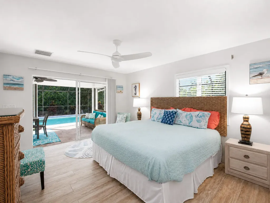 2060 Sheffield Avenue Marco Island FL 34145