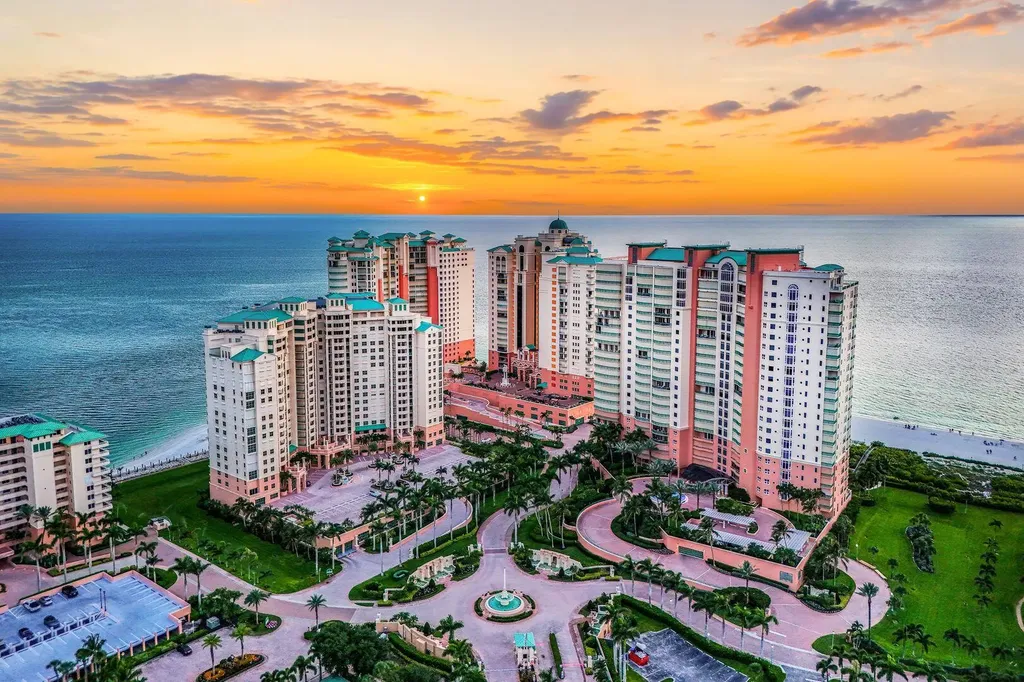 Marco Island FL, 960 Cape Marco, Unit 1702