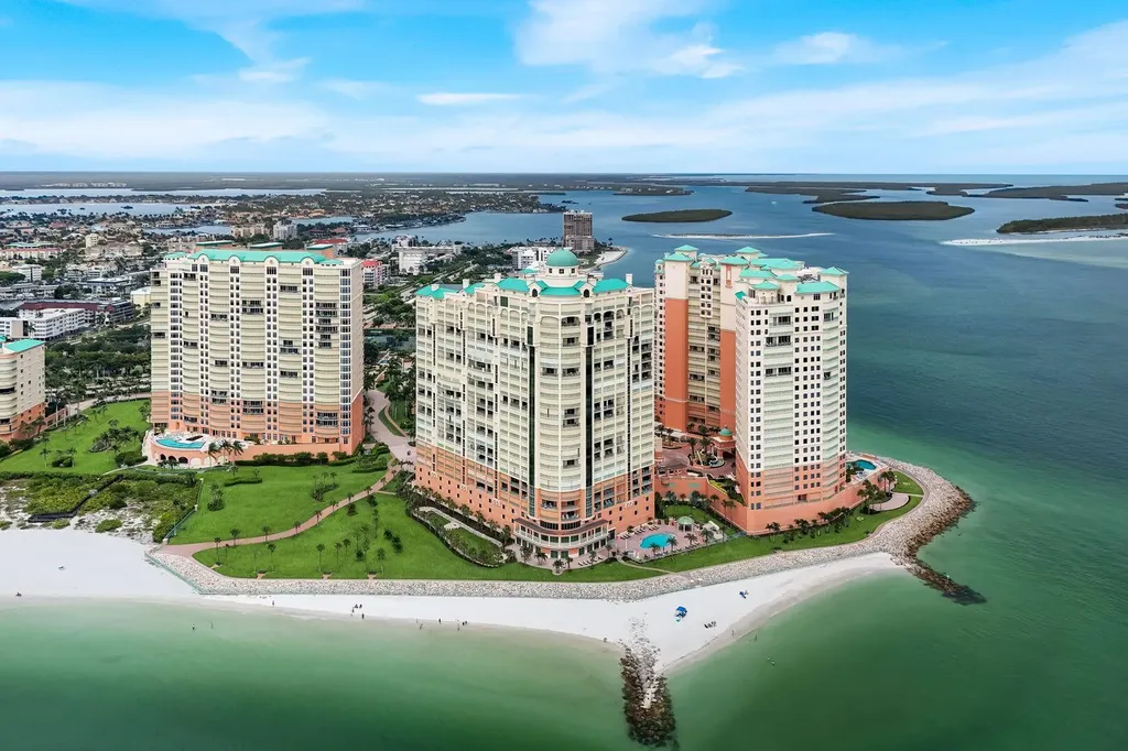 960 Cape Marco Marco Island FL 34145