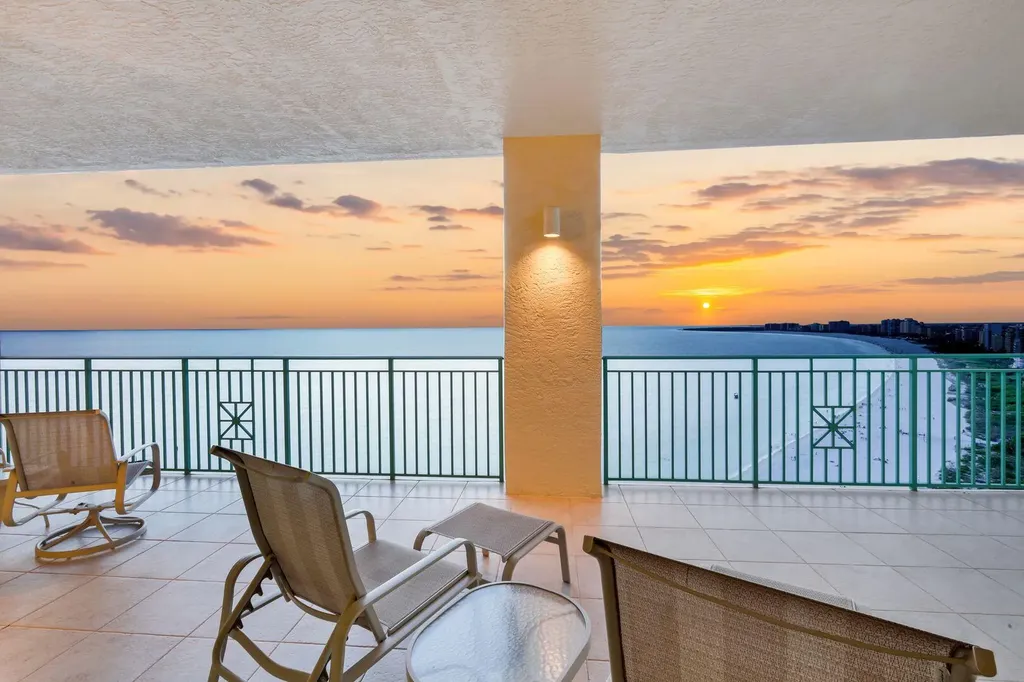 960 Cape Marco Marco Island FL 34145