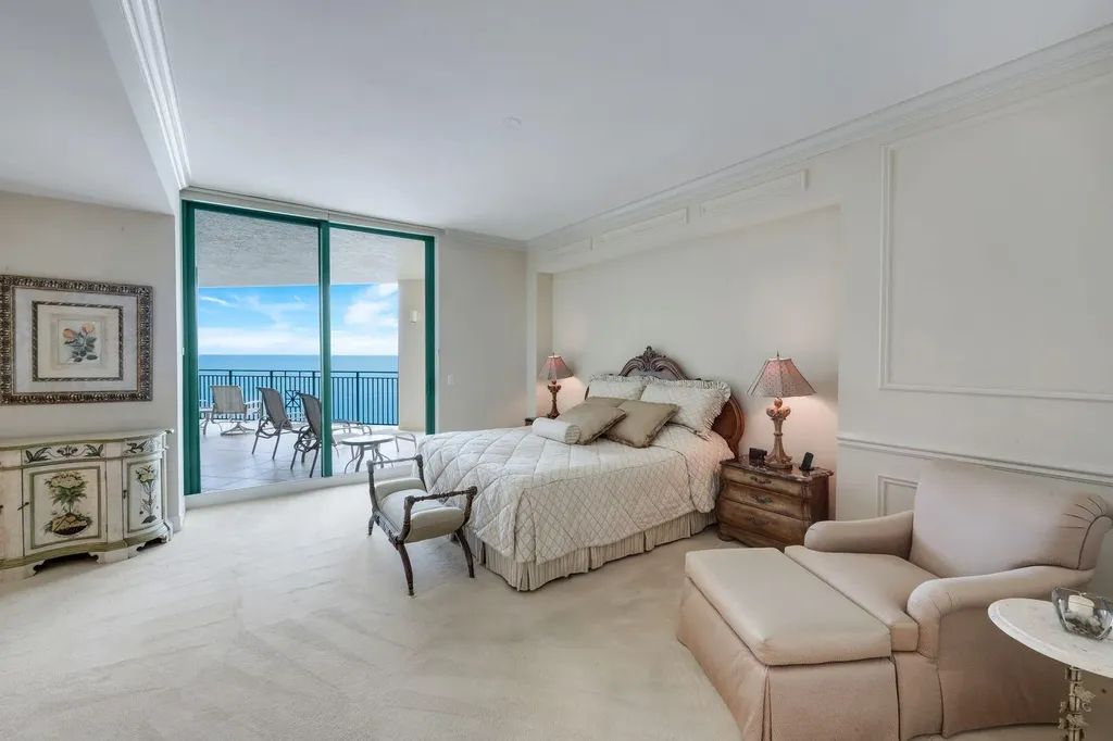 960 Cape Marco Marco Island FL 34145