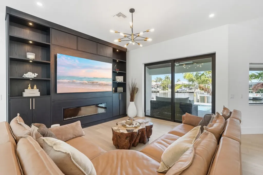 1838 Apataki Court Marco Island FL 34145