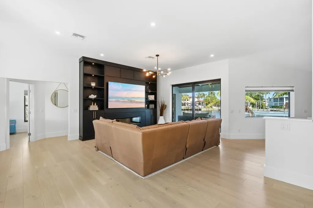 1838 Apataki Court Marco Island FL 34145