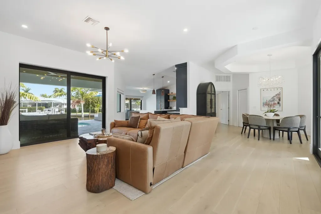 1838 Apataki Court Marco Island FL 34145