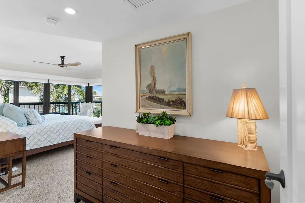 845 Collier Court Marco Island FL 34145