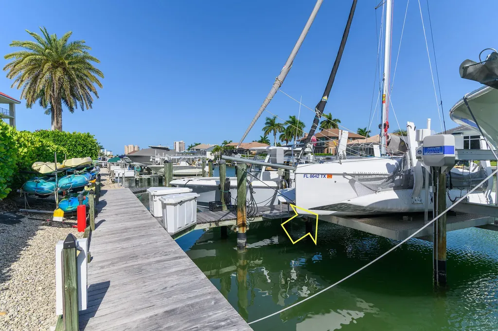 845 Collier Court Marco Island FL 34145