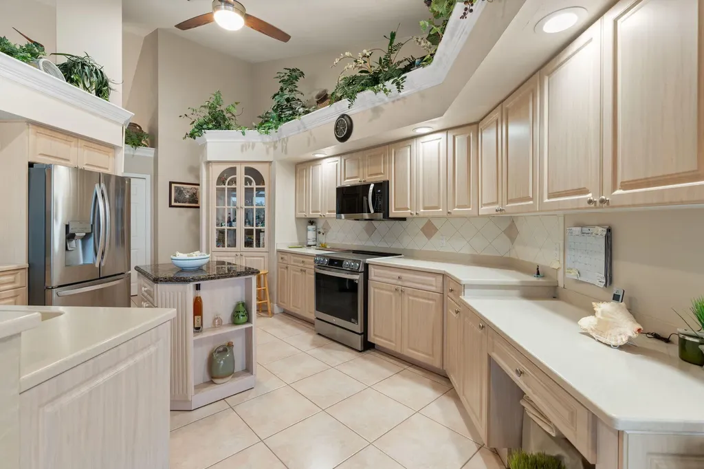 21 Hickory Court Marco Island FL 34145
