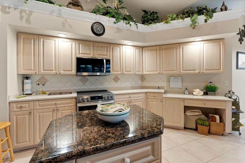 21 Hickory Court Marco Island FL 34145