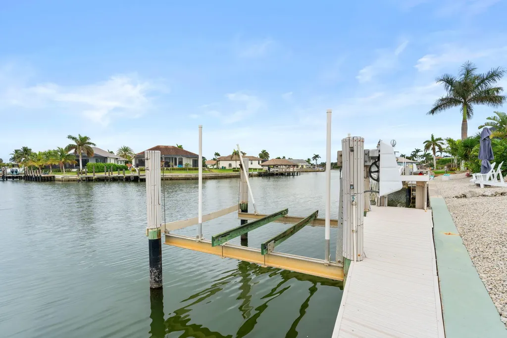 21 Hickory Court Marco Island FL 34145
