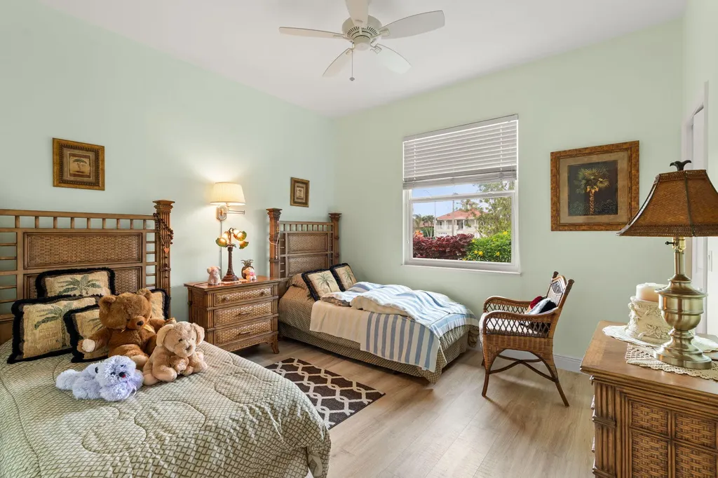 21 Hickory Court Marco Island FL 34145