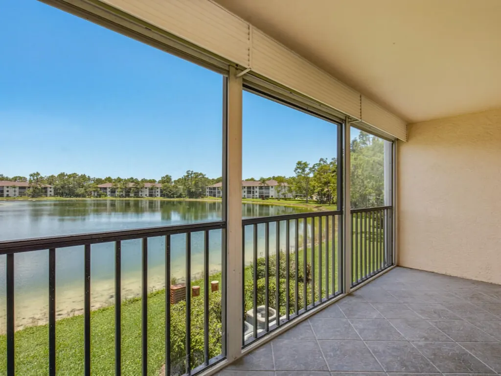 5784 Deauville Circle Naples FL 34112