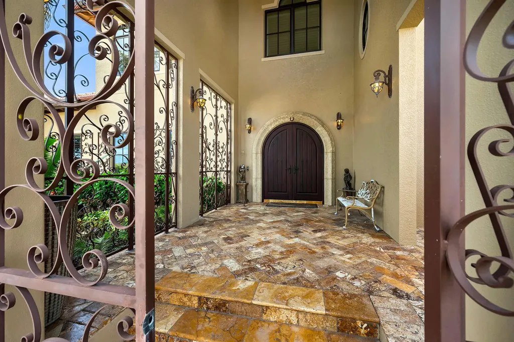 1221 Redwood Court Marco Island FL 34145