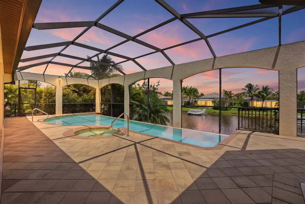 3266 Runaway Lane Naples FL 34114