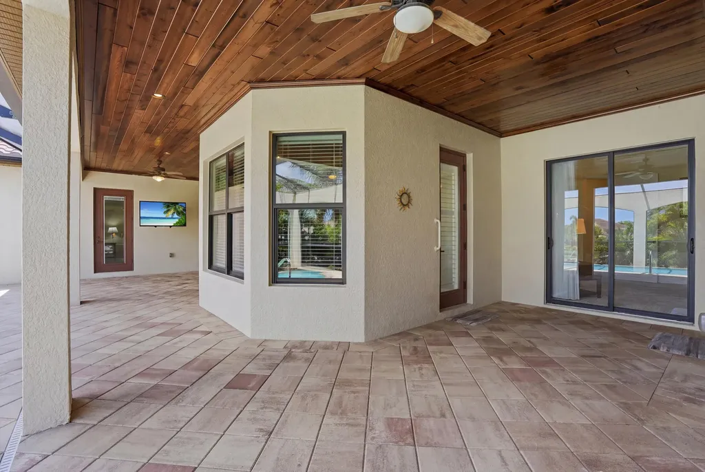 3266 Runaway Lane Naples FL 34114