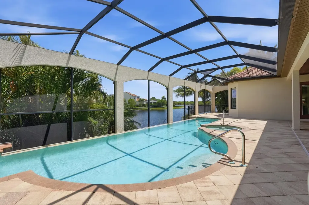 3266 Runaway Lane Naples FL 34114