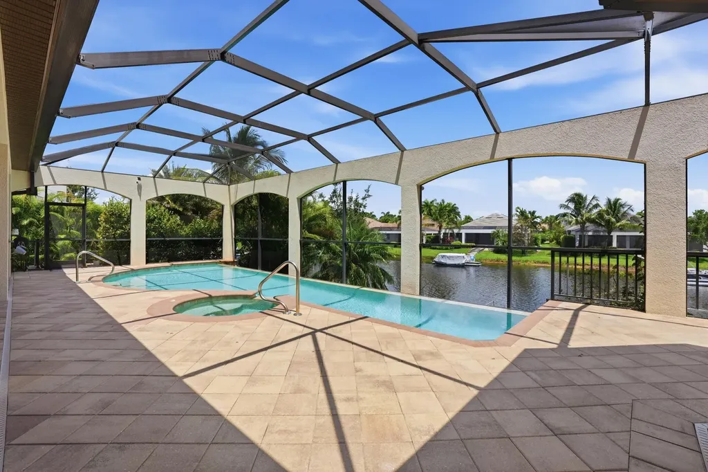 3266 Runaway Lane Naples FL 34114