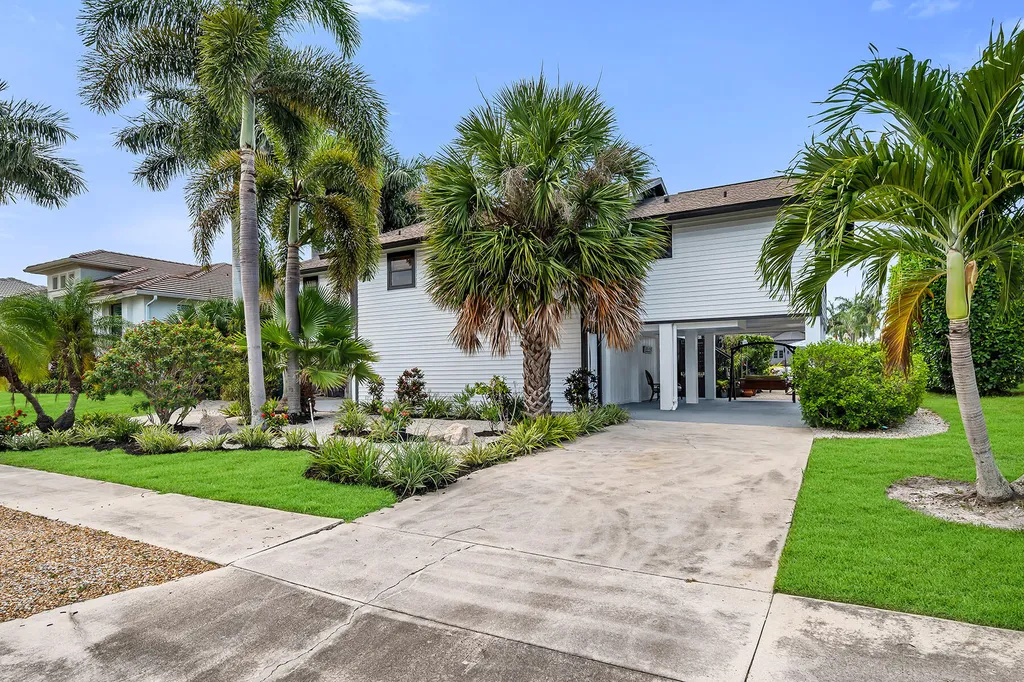 1149 Bond Court Marco Island FL 34145