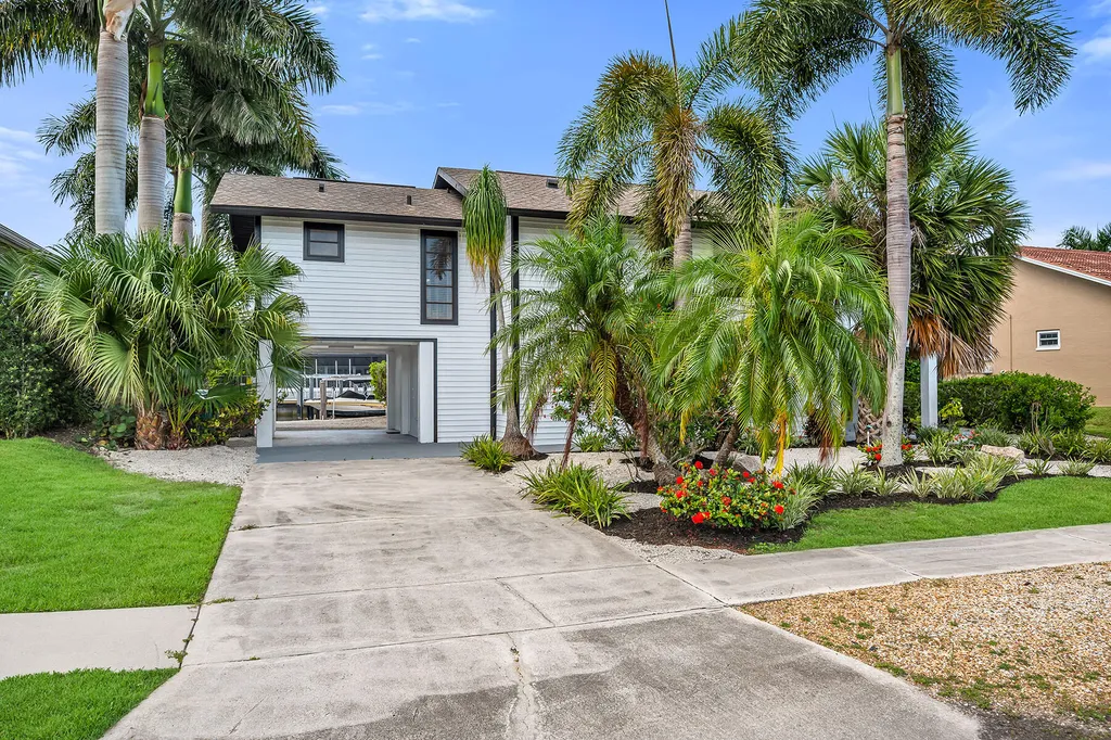 1149 Bond Court Marco Island FL 34145