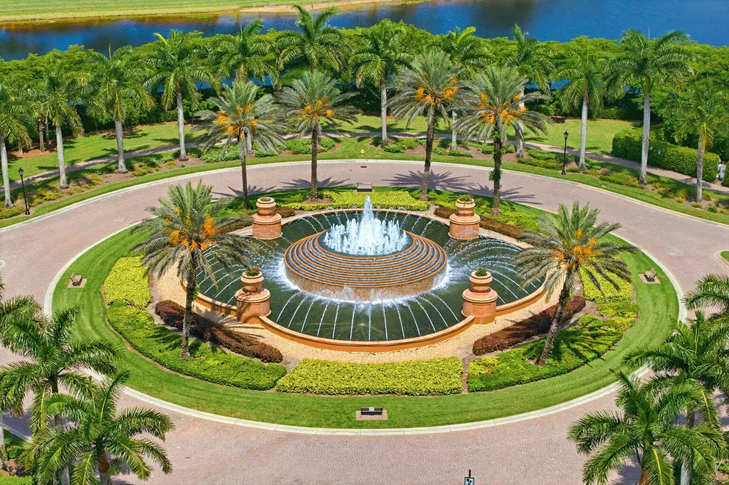 9630 Campanile Circle Naples FL 34114