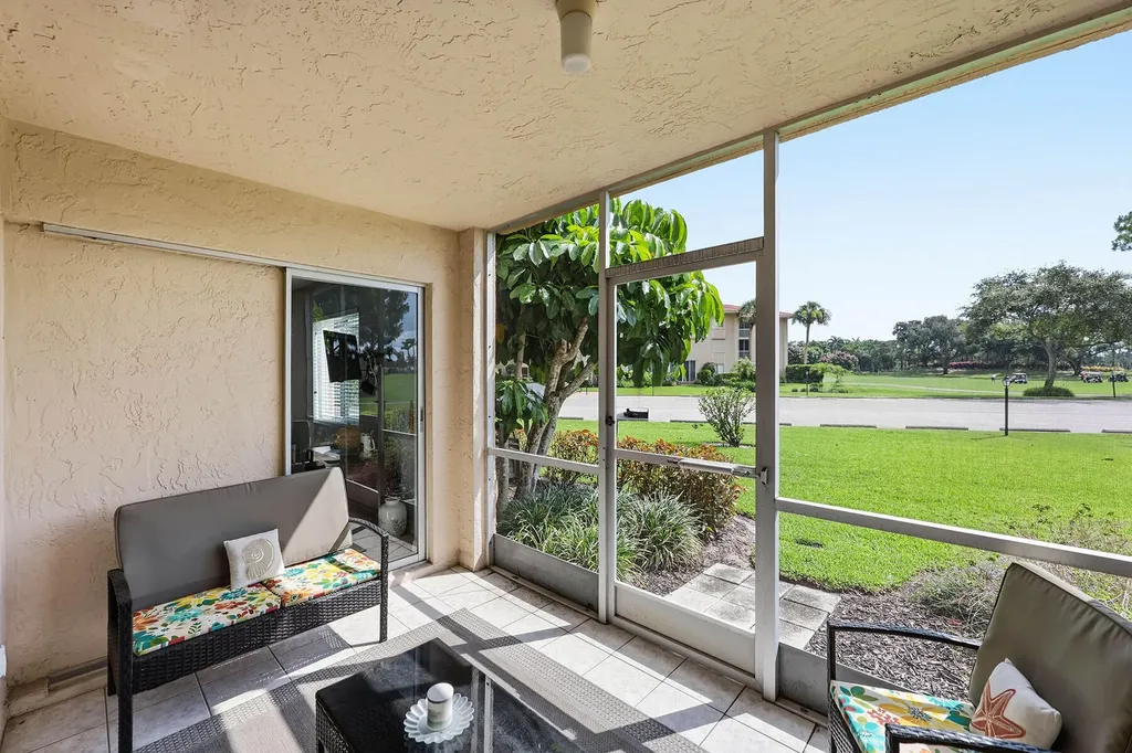 1075 Foxfire Lane Naples FL 34104