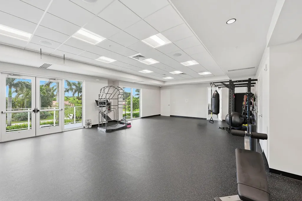1075 Foxfire Lane Naples FL 34104
