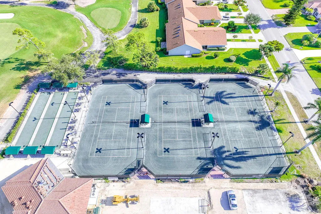 1075 Foxfire Lane Naples FL 34104