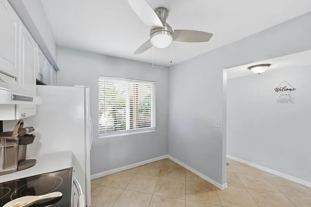 1075 Foxfire Lane Naples FL 34104