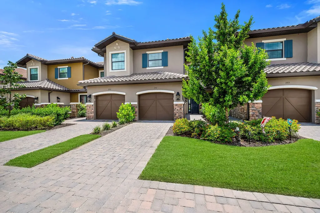 15324 Lucerna Street Naples FL 34114