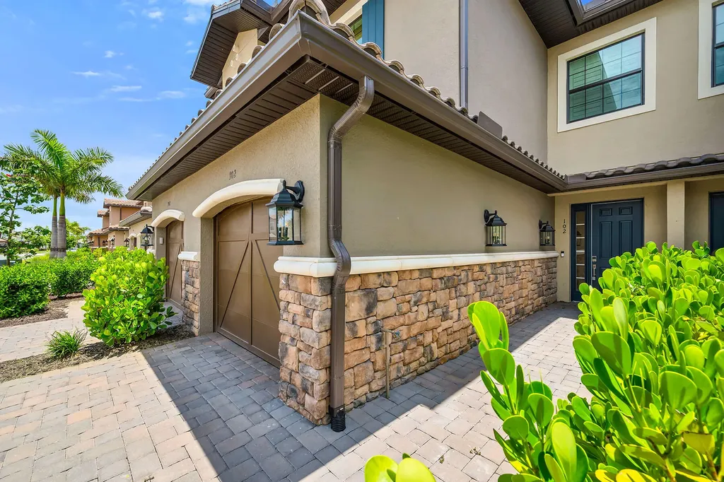 15324 Lucerna Street Naples FL 34114