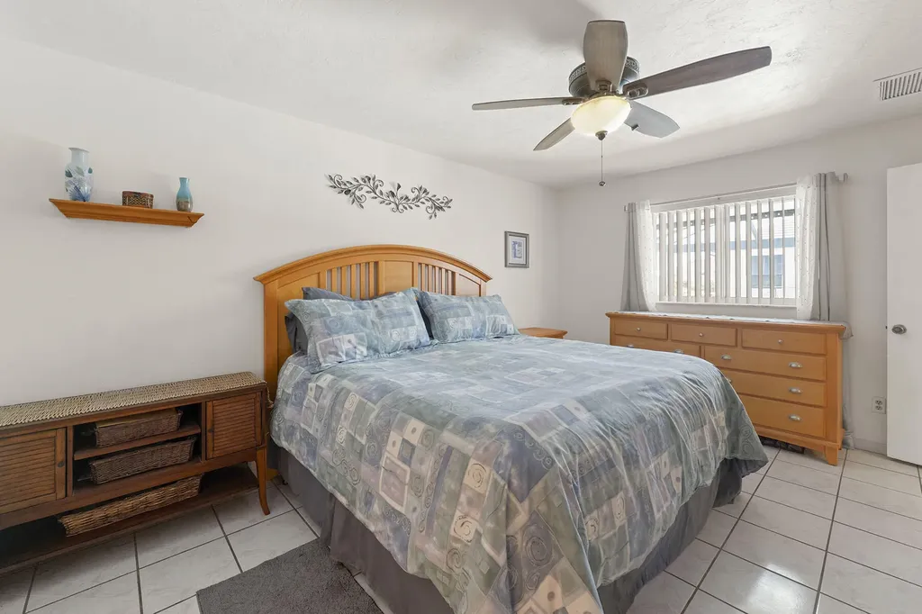 1485 Honeysuckle Avenue Marco Island FL 34145
