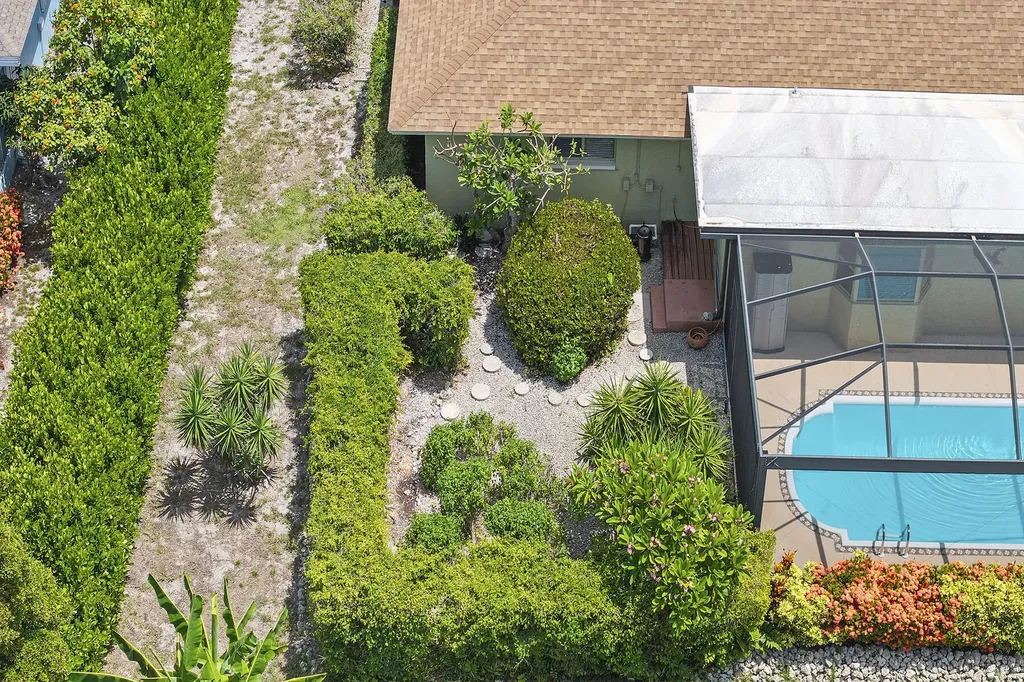 1485 Honeysuckle Avenue Marco Island FL 34145