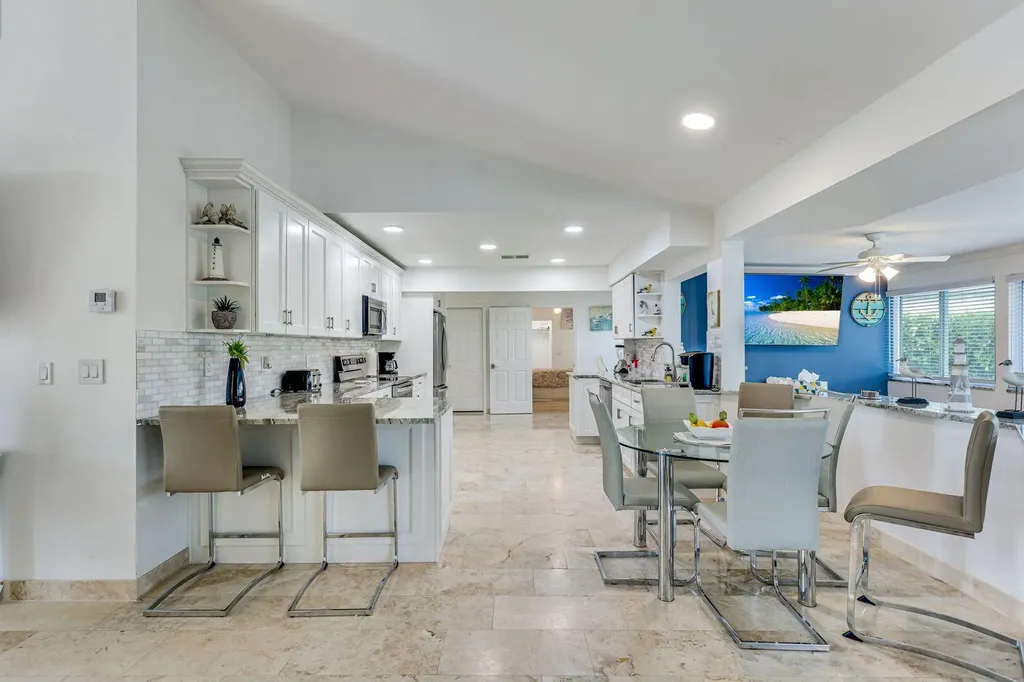 398 Wales Court Marco Island FL 34145