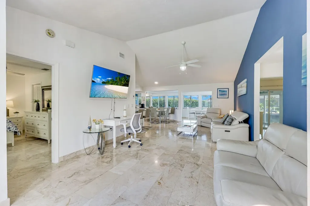 398 Wales Court Marco Island FL 34145