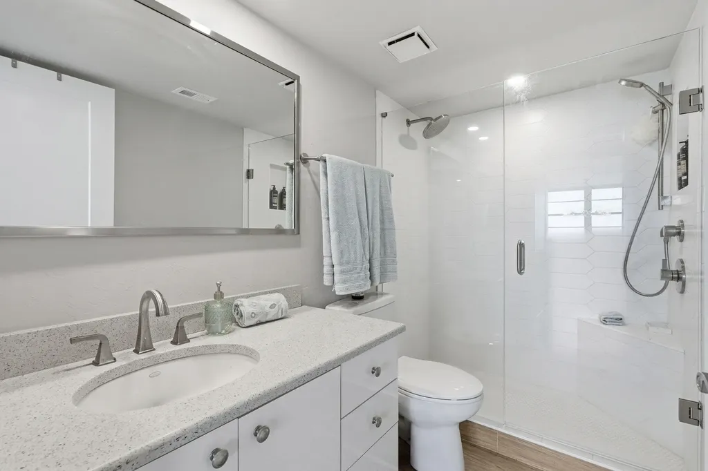 440 Seaview Marco Island FL 34145