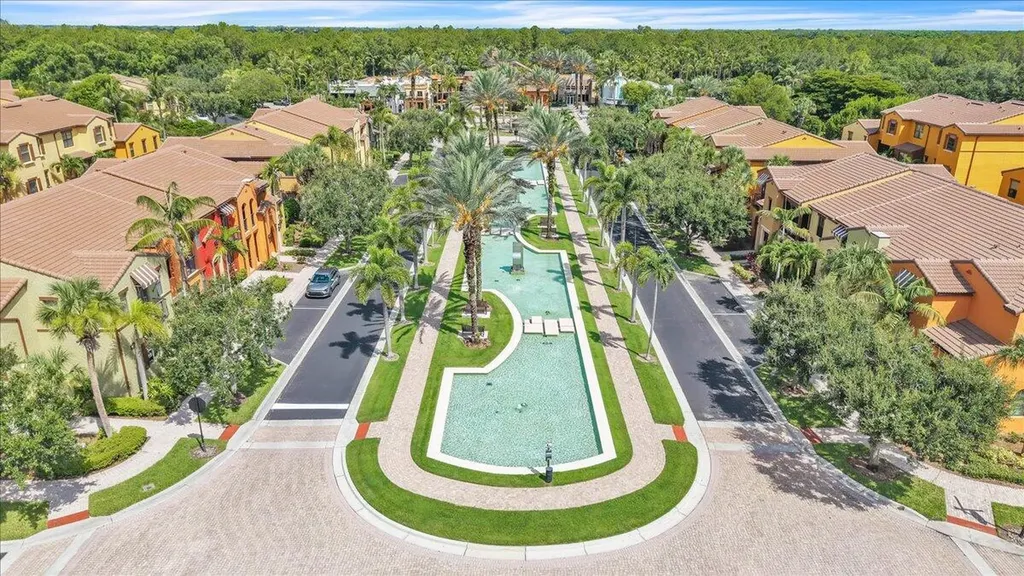 8957 Malibu Naples FL 34113