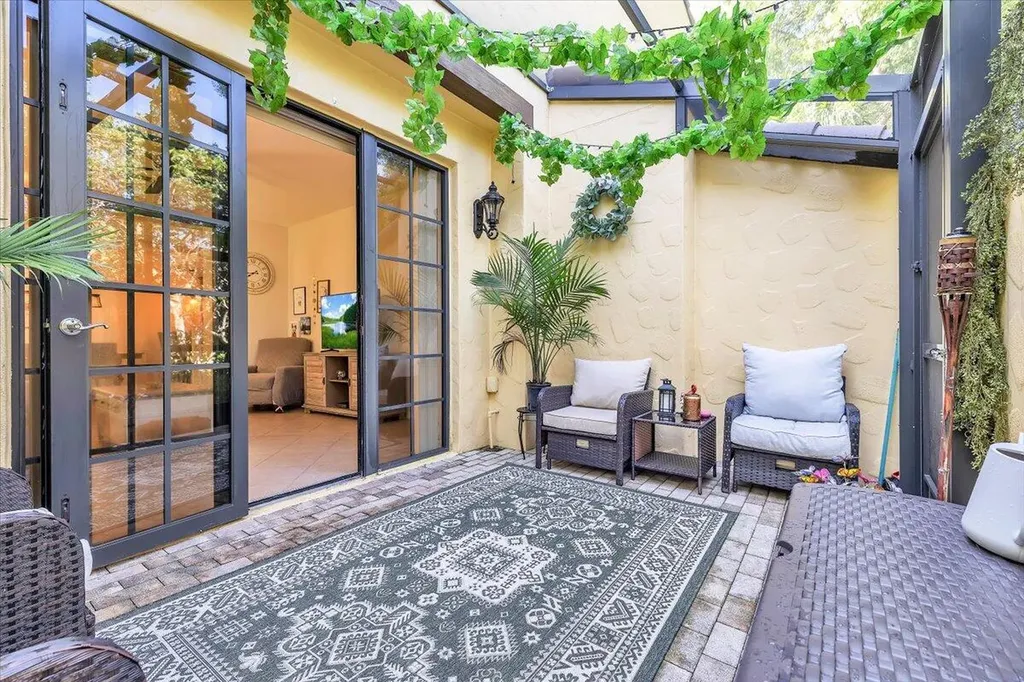 8957 Malibu Naples FL 34113