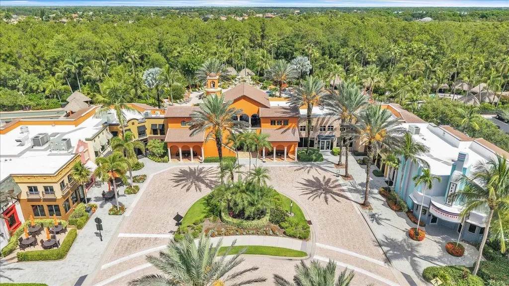 8957 Malibu Naples FL 34113