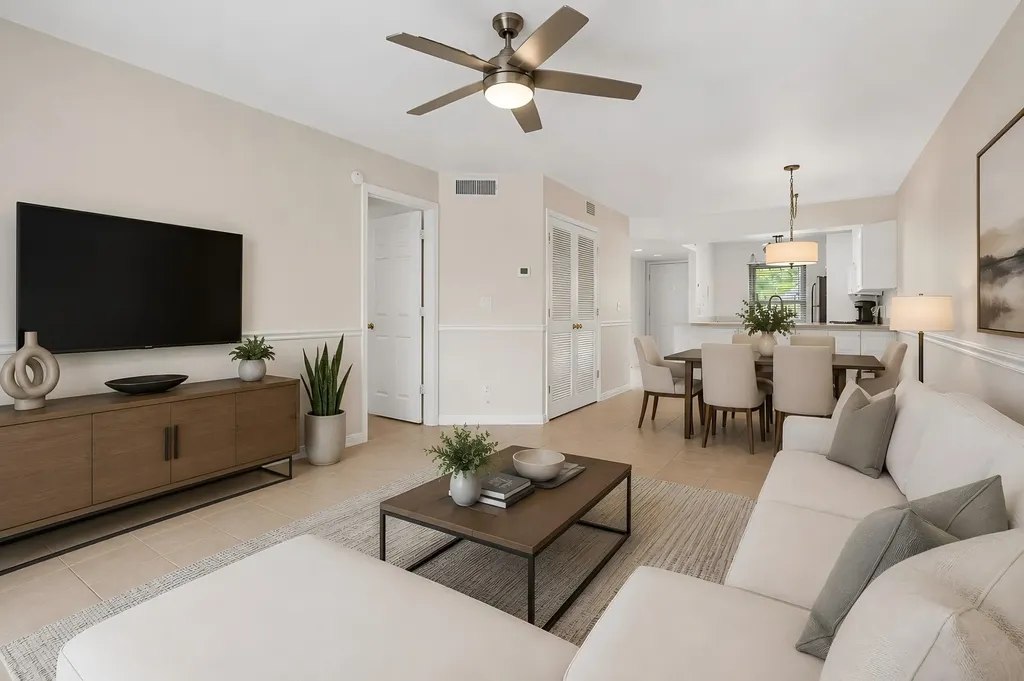1385 Mainsail Drive Naples FL 34114