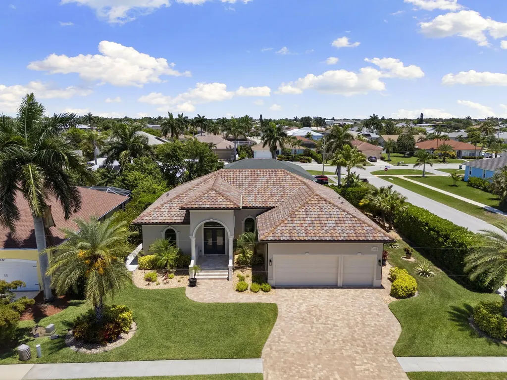 1450 Biscayne Way Marco Island FL 34145