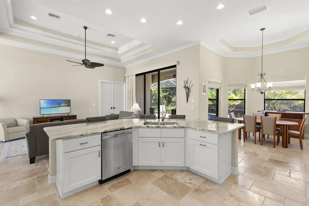 1450 Biscayne Way Marco Island FL 34145