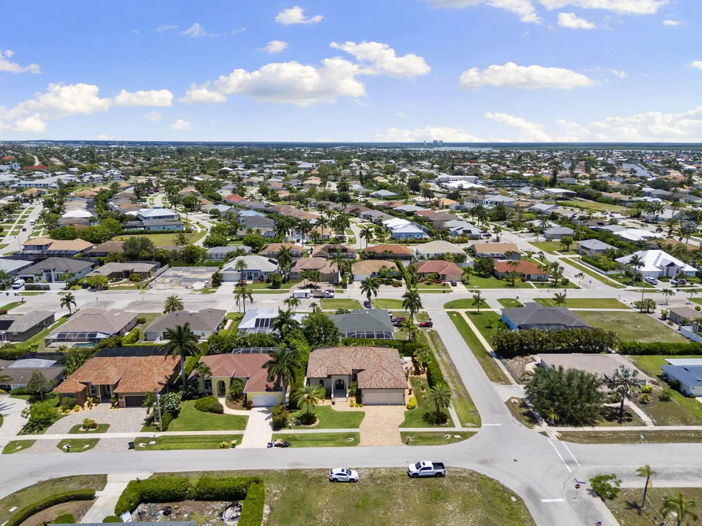 1450 Biscayne Way Marco Island FL 34145