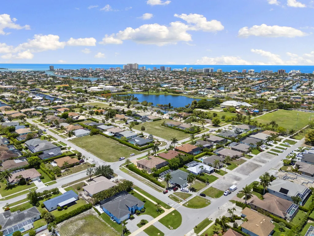1450 Biscayne Way Marco Island FL 34145