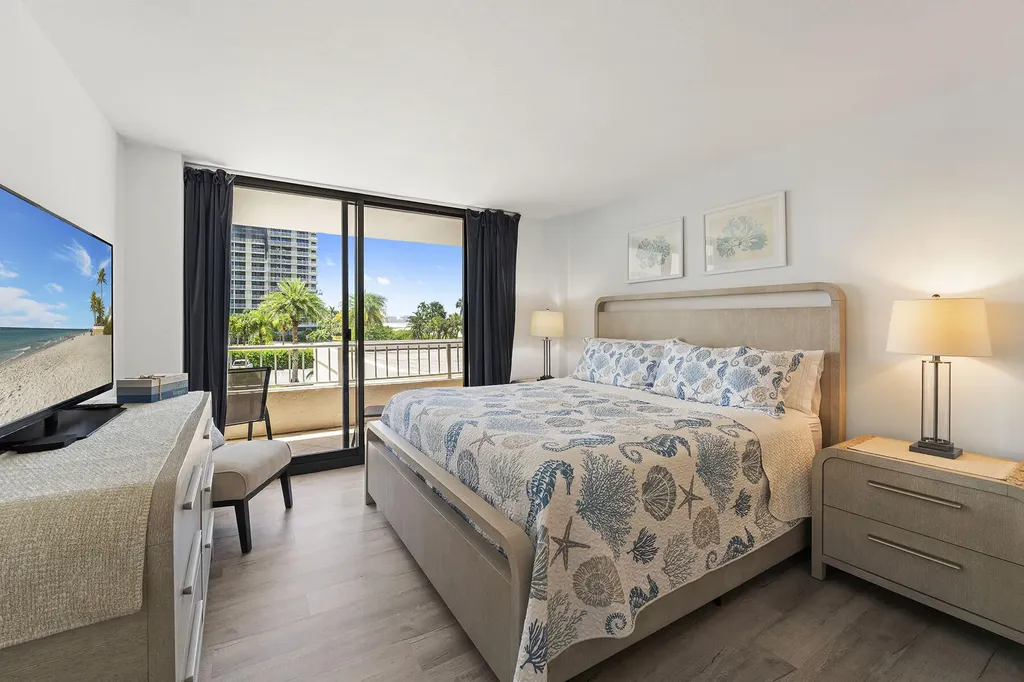 380 Seaview Court Marco Island FL 34145